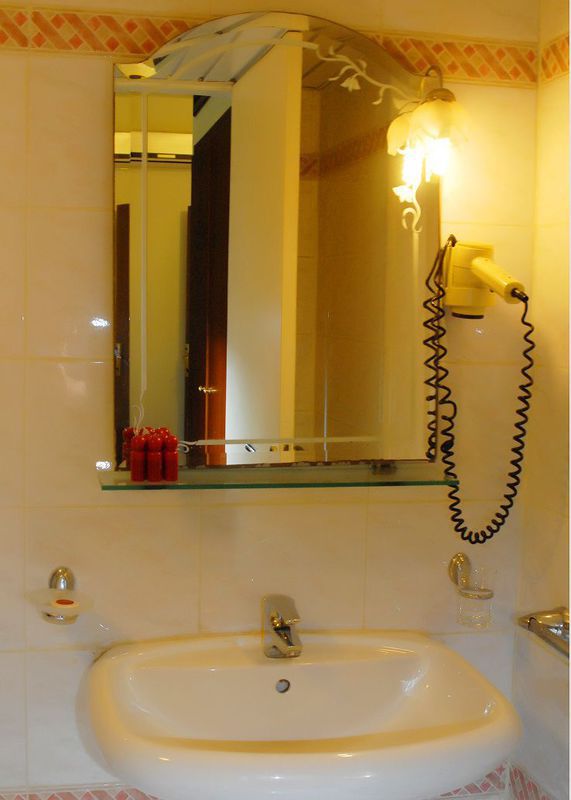 Legend Hotel Beyrouth Extérieur photo