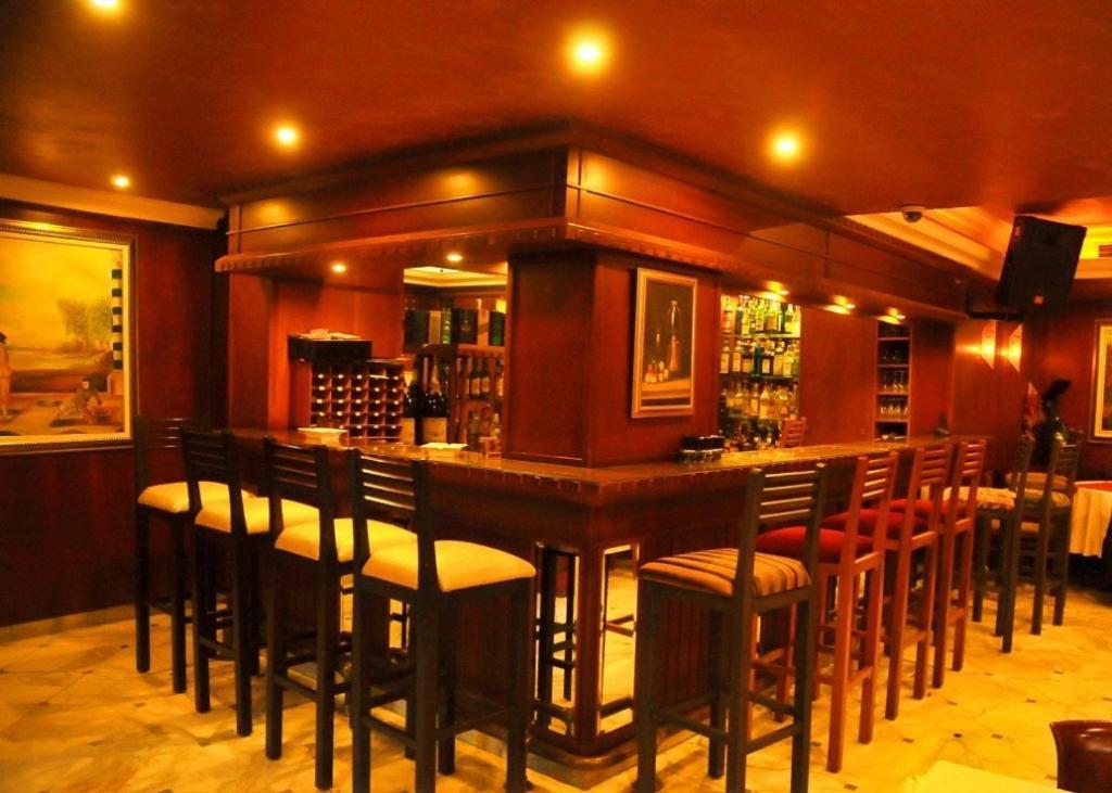 Legend Hotel Beyrouth Extérieur photo