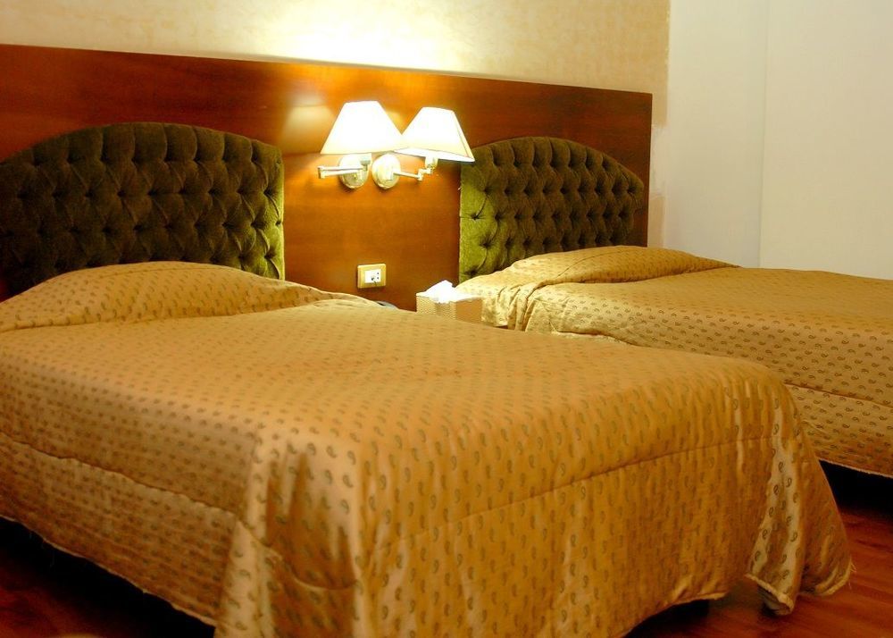 Legend Hotel Beyrouth Extérieur photo